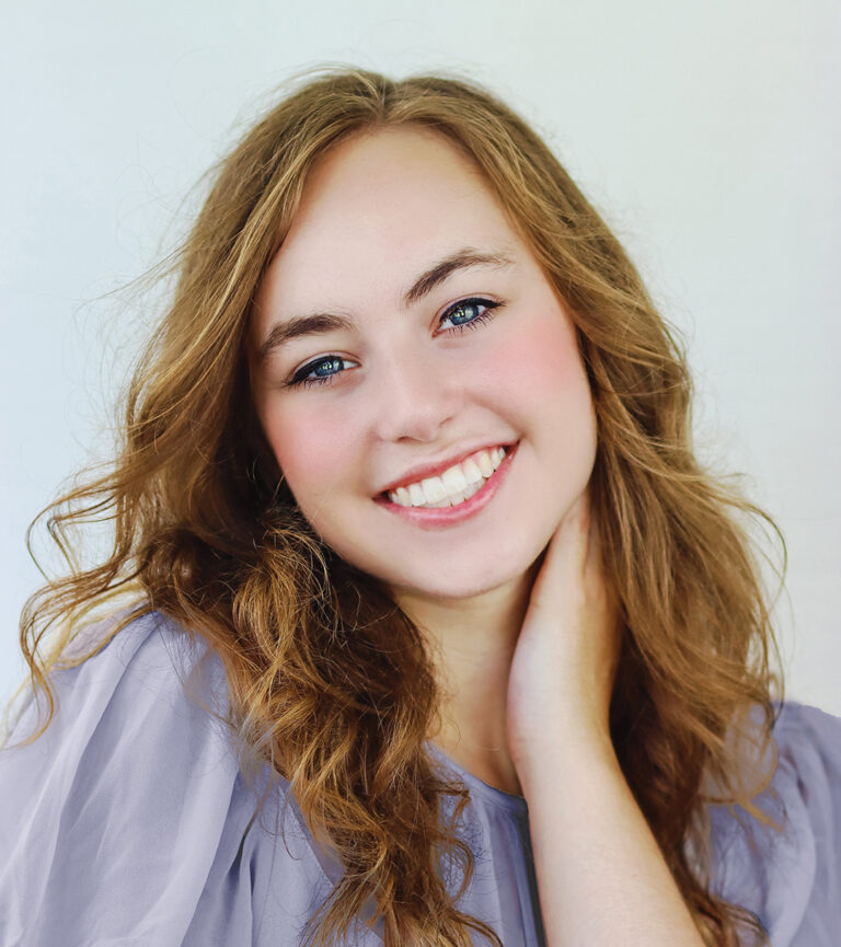 hannahlinder 768x865